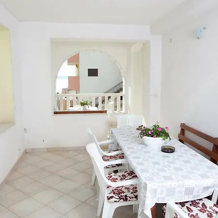 Ruza Apartment *