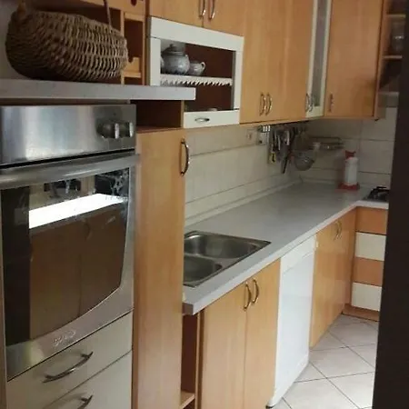 Ruza Μακάρσκα