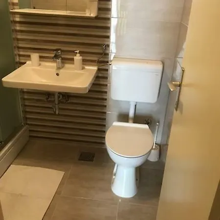 Ruza * マカルスカ